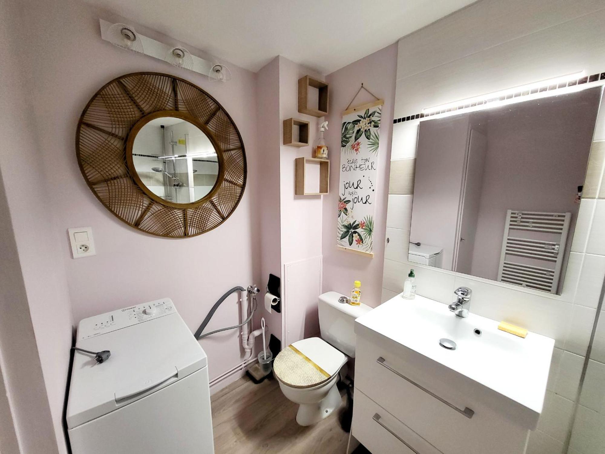 Appartement Moderne Au Centre-Ville, 150M Plage, Wifi, Confort Ideal Pour Familles - Fr-1-92-876 Les Sables-dʼOlonne Eksteriør billede