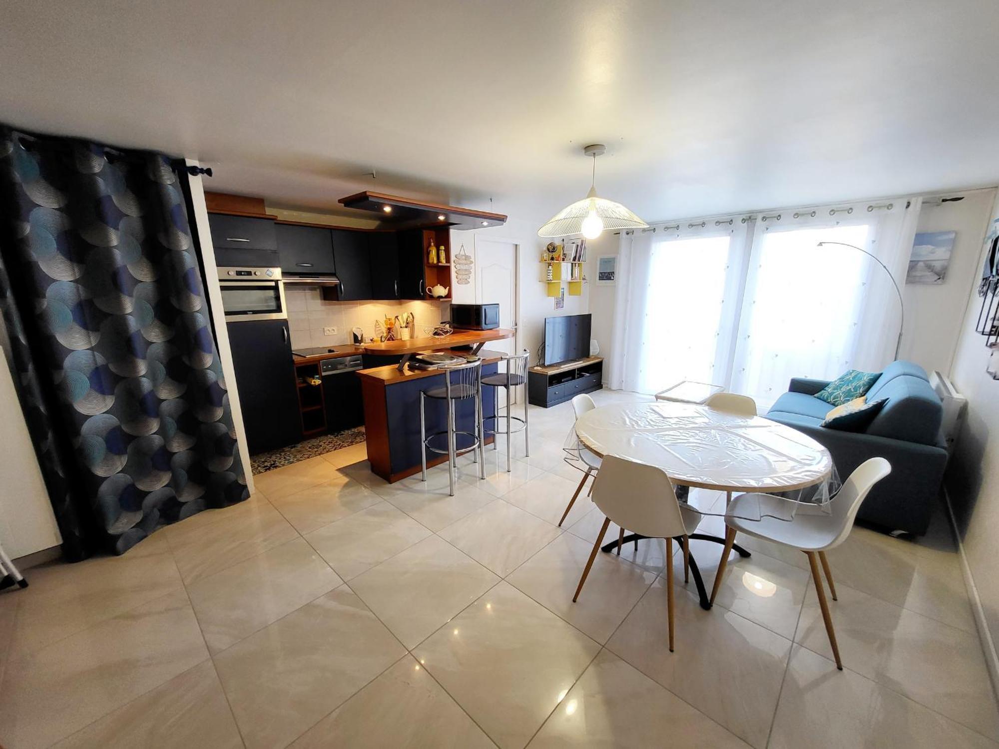 Appartement Moderne Au Centre-Ville, 150M Plage, Wifi, Confort Ideal Pour Familles - Fr-1-92-876 Les Sables-dʼOlonne Eksteriør billede